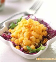 鲜香脆爽的咸蛋黄松仁玉米