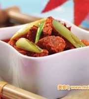 经典地方风味菜红煨牛肉做法