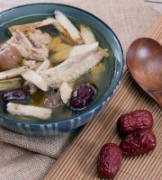 养心宁神滋补汤 好喝不腻