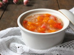 过年别总吃肉：十分钟速成银耳水果羹