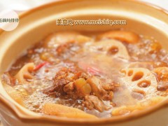 家常汤品莲藕炖排骨