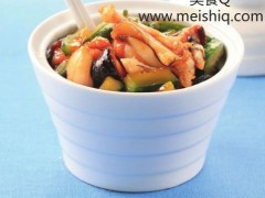 嫩滑爽口红烧牛蛙黄瓜