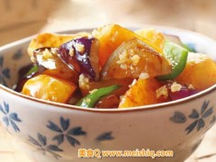 家常土豆烧茄子的做法