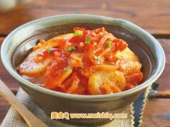 简易开胃辣白菜炒土豆片