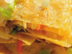 冬笋和双椒制作的鉴真素鸭