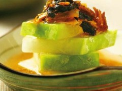 10分钟快手甜梅菜豆干蒸冬瓜