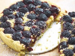 黑樱桃杏仁奶油塔