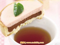 树莓奶油巧克力塔