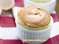 美味的甜点舒芙蕾做法