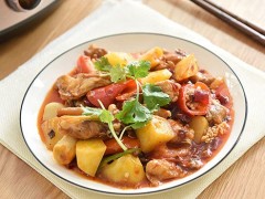 辣中有香、粗中带细的新疆特色美食