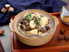 山药焖羊肉