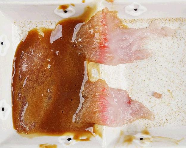 如何辨别假牛肉，做法全过程曝光。