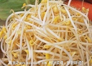 教师有职业病烦恼？7种蔬菜轻松摆脱慢性咽炎
