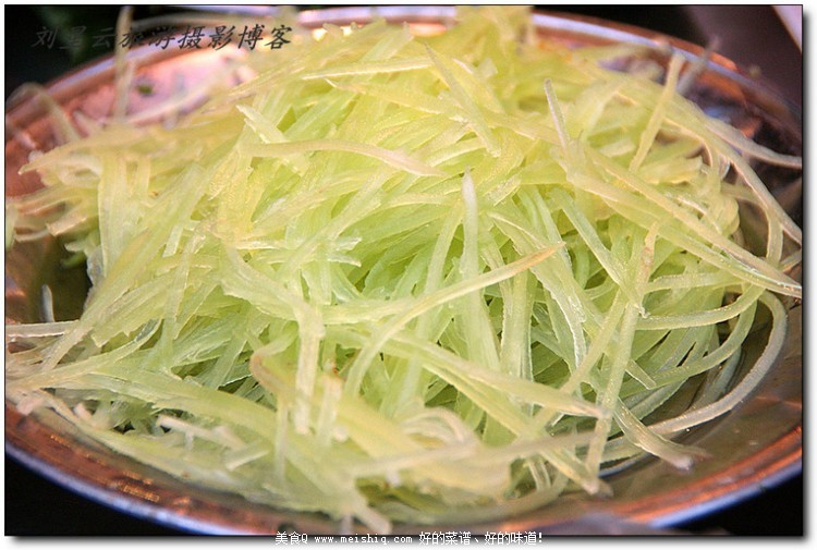 五花八门香辣醇厚的贵阳合群路小吃