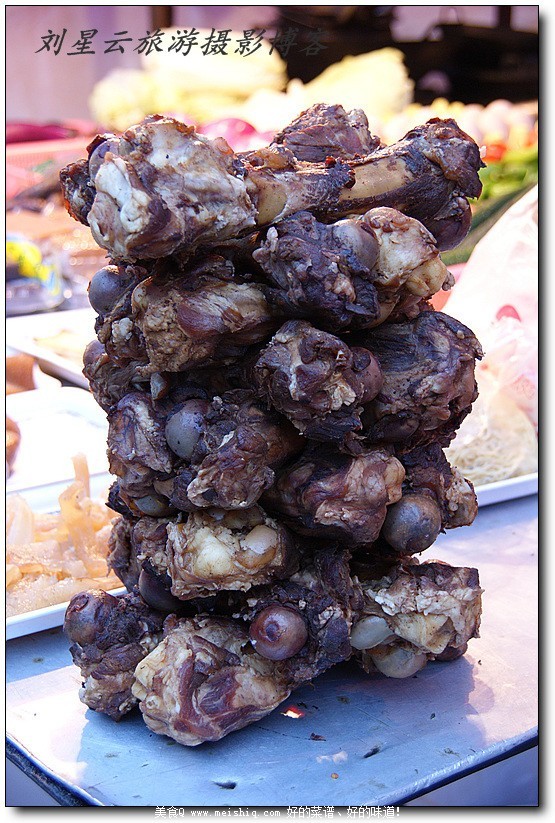 五花八门香辣醇厚的贵阳合群路小吃