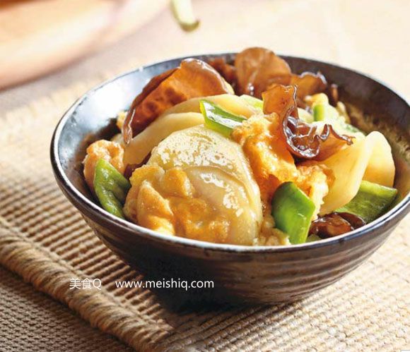 土豆木耳炒鸡蛋
