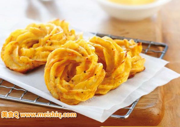 黄油烤薯泥饼