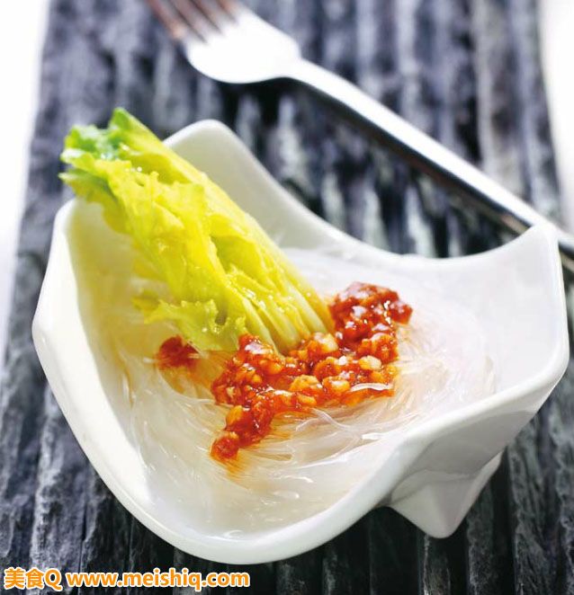 剁椒粉丝娃娃菜
