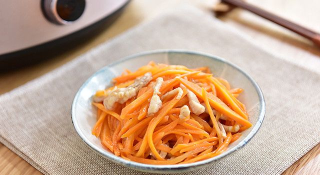胡萝卜丝炒肉