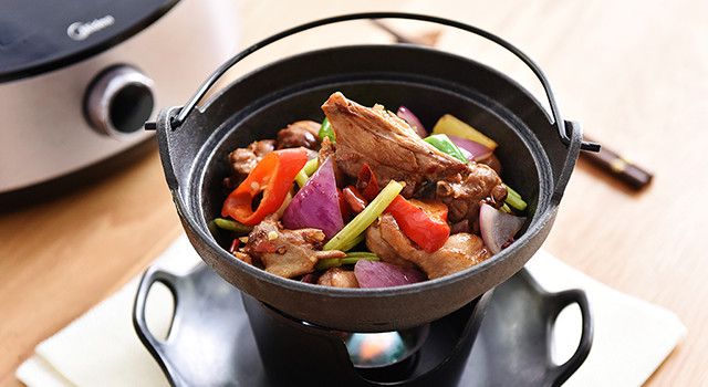 麻辣干锅鸭